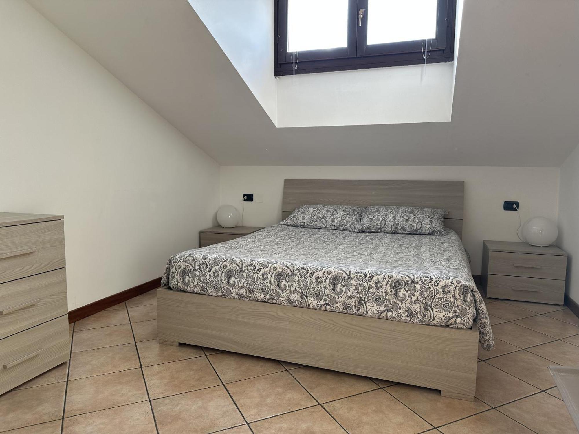 Apartamento Attico In Corsico Exterior foto